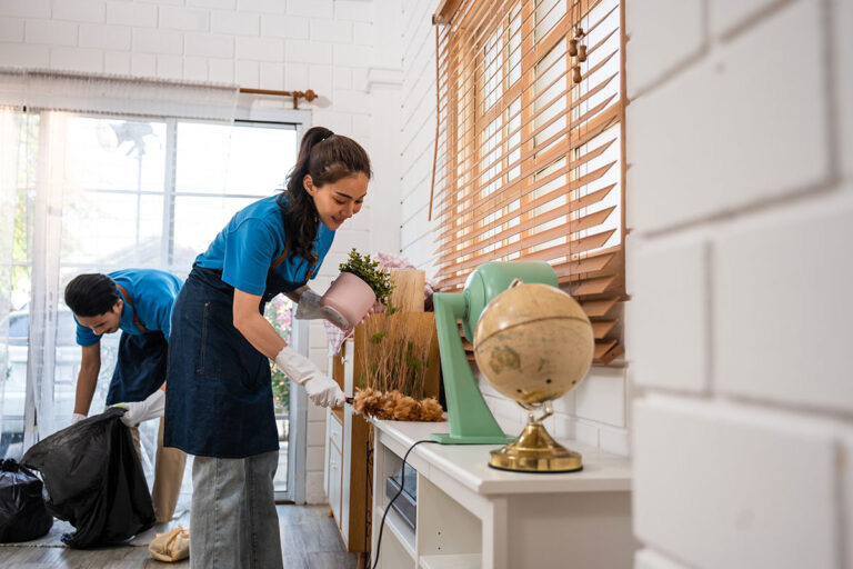 The Secret Offer Cleaning Your Bedroom And Toilet Services | Busy Bee Cleaners Melbourne